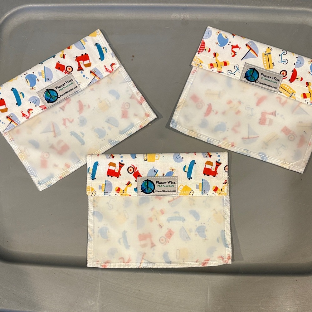 Planet Wise set of 3 reusable Kids Snack Bags - Multicolor